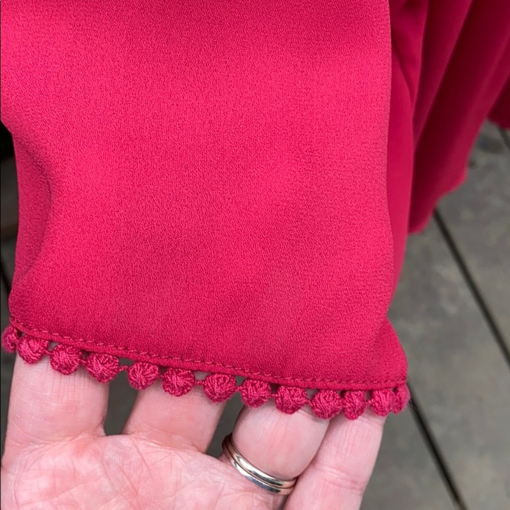Red blouse - Picture 6 of 6
